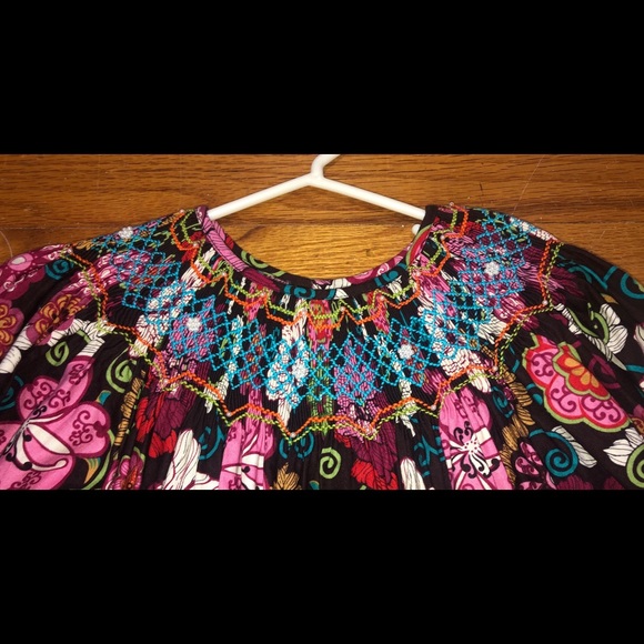 Girls Smocked Dress Size 6 - Picture 2 of 3